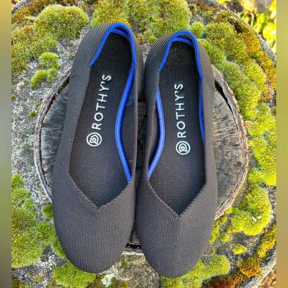 Rothy’s The Flat in Black Solid - Picture 3 of 9